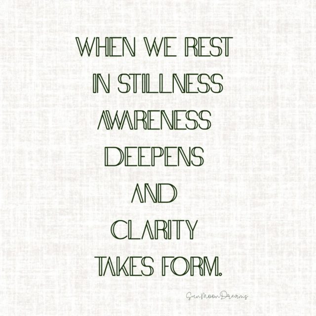 When we stop chasing answers,
we begin to hear them.
Stillness is not emptiness.
It is space and in space, awareness sharpens.
Clarity does not rush in, it takes form gently.
What becomes clear
when you allow yourself to pause?
SunMoonDreams 🌑
#clarity #consistencyiskey🔑 #chooseyourpath